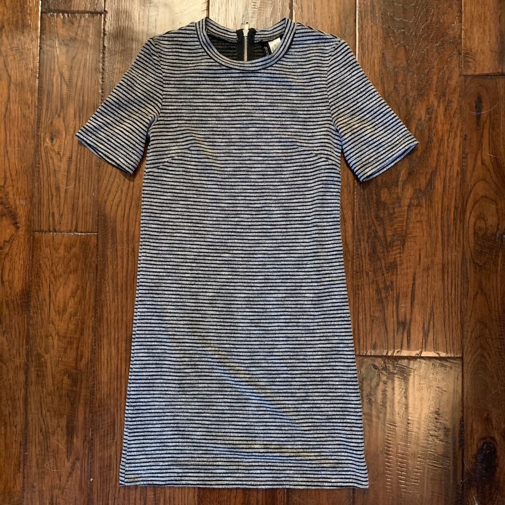 H&M T-Shirt Striped Dress